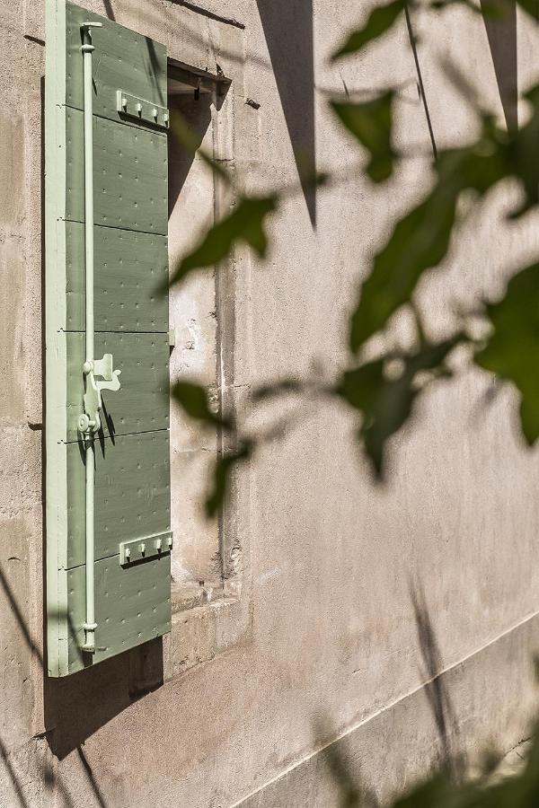 ARLES Maison petite Roquette et garage Extérieur photo